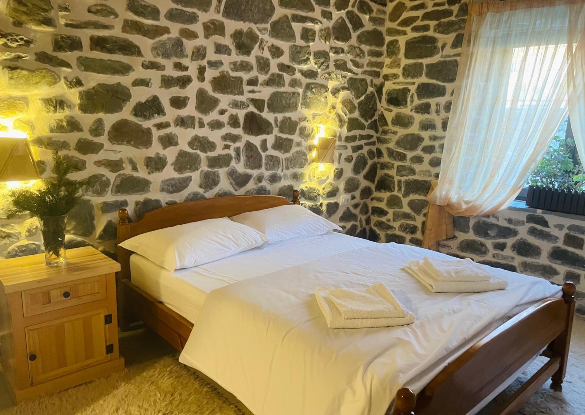 Bujtina Cakuli, Rehove - Erseke Villa ภายนอก รูปภาพ